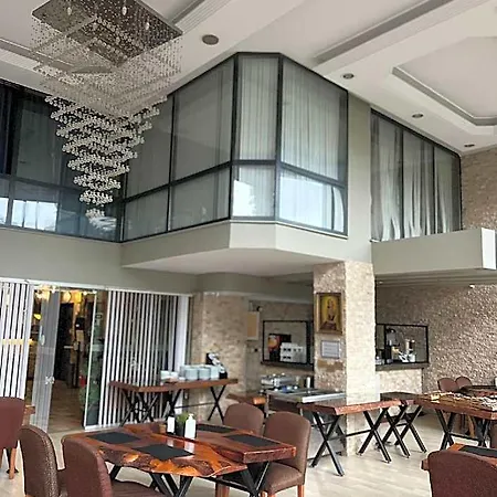 Grand Park Corlu Center 3* Seymen