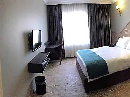 Grand Park Corlu Center Hotel 3*